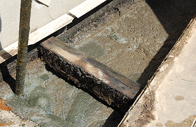 Swine manure foam visible at a pump out.